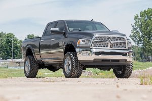Ram 2500 Suspension Lift Kit - Front - Rough Country - 2.5 Inch Lift Kit | V2 - '14-'18